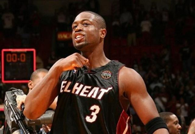 一家中餐馆在哈兰德光顾后推出同名套餐，包含烧鸭、叉烧及脆皮烧肉（哈兰德造访后，中餐馆上新同名套餐，主打烧鸭、叉烧和脆皮烧肉）