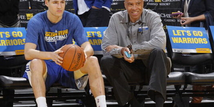 前女篮主帅李亚光：娶羽毛球国手为妻，奥运夺银后升官，65岁被抓（前女篮主帅李亚光：迎娶羽球国手，奥运摘银后晋升，65岁被查）