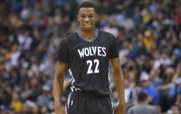 Shams：卡梅隆-约翰逊的右膝伤势将在4到6周后接受复查（Shams：卡梅隆-约翰逊右膝伤情预计4至6周后复查）