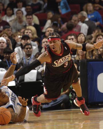 科尔：勇士王朝正在逐渐落幕，我们正竭尽全力试图再夺一冠（科尔：勇士王朝走向尾声，我们将全力冲击再夺冠）