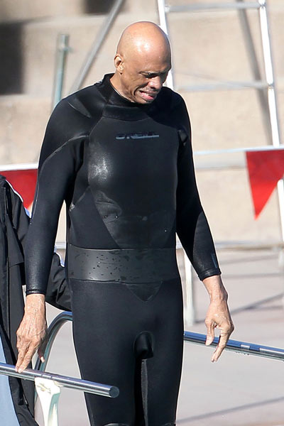 克拉克的防守实力不容小觑（克拉克的防守不可忽视）