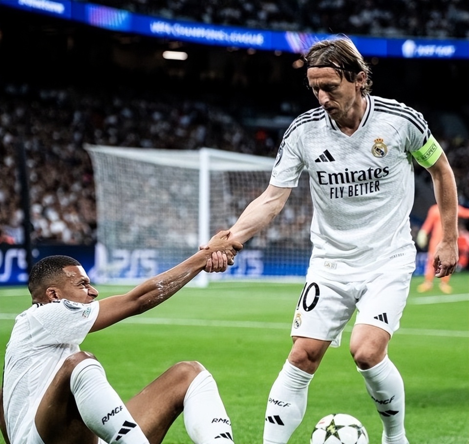 欧洲区世预赛第一阶段结束，出线球队以及附加赛球队全部确认（欧洲区世预赛首阶段收官：晋级球队与附加赛席位全部敲定）