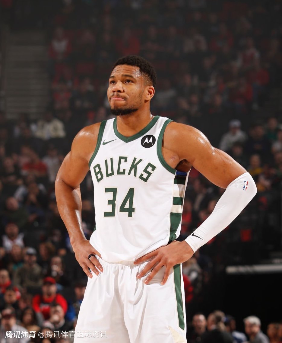 拜仁豪门底蕴再度展现（拜仁再显豪门风范）