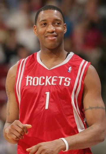 图片报：埃姆雷-詹成多家土耳其豪门目标，球员倾向留在多特（图片报：多家土超豪门相中埃姆雷-詹，球员更愿留守多特蒙德）