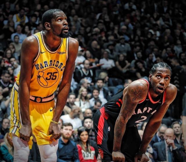 继续追逐巴莱巴？名记：曼联关注加拉格尔+亚当斯，巴莱巴仍需超一亿（曼联考察加拉格尔与亚当斯，巴莱巴标价仍超1亿：还要继续追吗？）