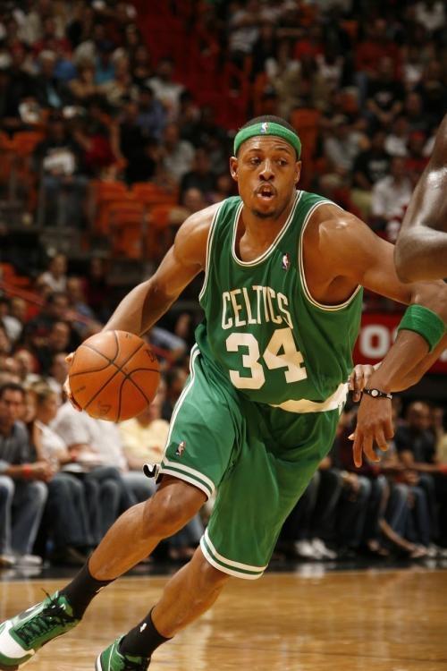 罗马诺：皇马退出科纳特争夺战，利物浦不会无限期等球员决定（罗马诺：皇马放弃追逐科纳特，利物浦拒绝无期限等待其决定）