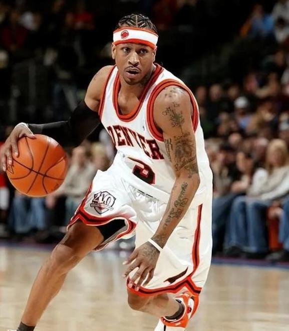 电讯报：多家沙特俱乐部愿意不惜一切代价签下萨拉赫（电讯报：多家沙特俱乐部愿砸重金签下萨拉赫）