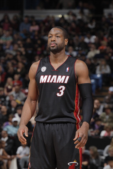 享受人生！本西蒙斯宣布进军职业钓鱼界，暂停NBA生涯（本西蒙斯转战职业钓鱼，暂别NBA赛场，享受生活）