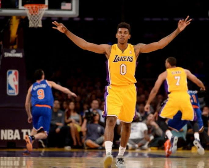 美加墨世界杯分组，梅罗存相逢可能，特朗普获国际足联和平奖（美加墨世界杯分组揭晓：梅罗或再度相逢，特朗普获国际足联和平奖）