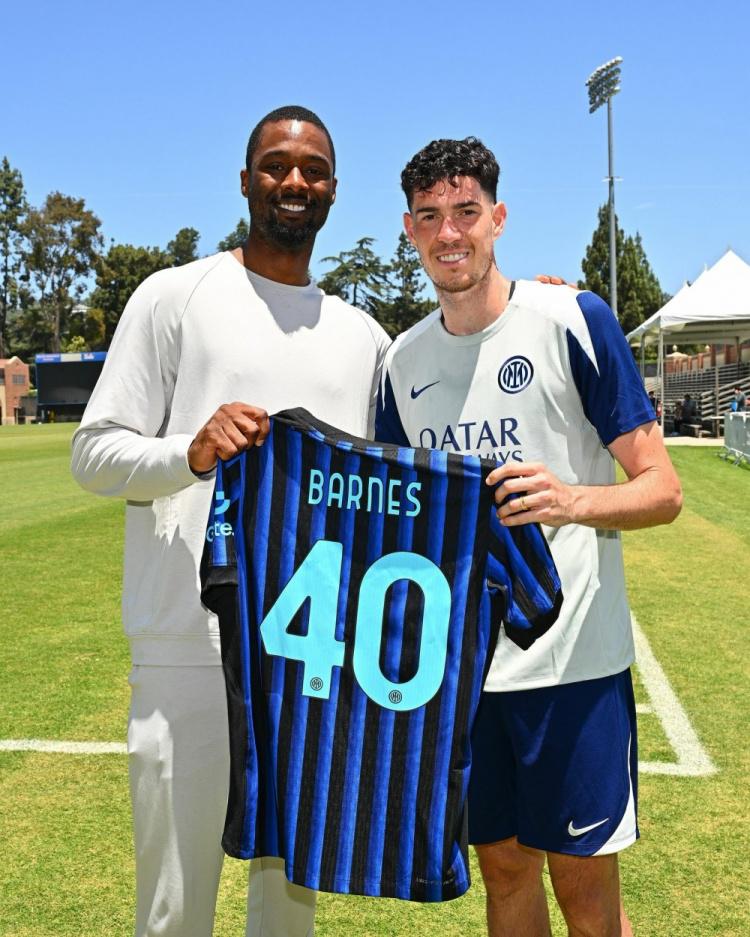 媒体人：山东泰山B队将面临重组，现有球员将面对未来规划（媒体人称山东泰山B队酝酿重组，现有球员需明确未来去向）