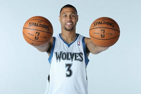 伊尔迪兹：赛前不知道自己当替补；无论进球或助攻我都很高兴（伊尔迪兹：赛前不知将以替补出场，进球还是助攻都让我高兴）