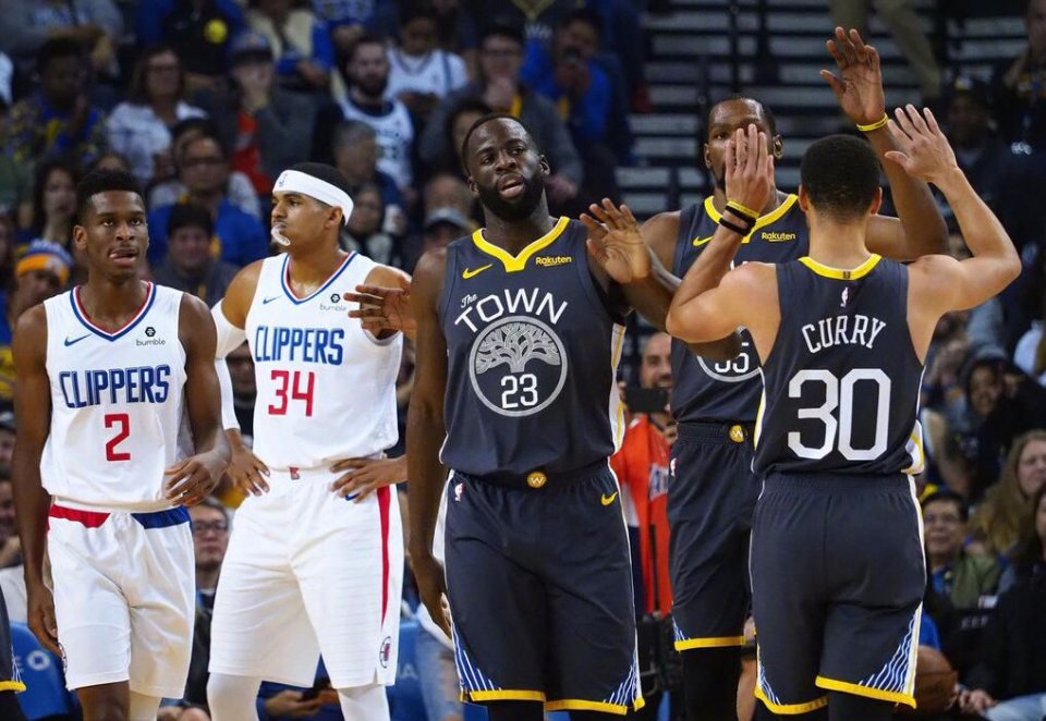 青少年校园马术启蒙：在马背成长中涵养品格（校园马术启蒙：青少年在骑乘中塑造品格）